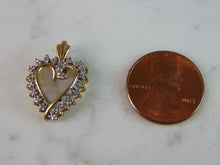Load image into Gallery viewer, Womens Vintage Estate 10K Yellow Gold Heart Pendant 1.5g E846
