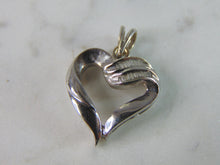 Load image into Gallery viewer, Womens Vintage Estate 14K White Gold Heart Diamond Pendant 3.3g E915