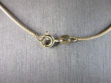 Load image into Gallery viewer, Womens Vintage Estate Sterling Silver Floral Charm Necklace 8.9g E924