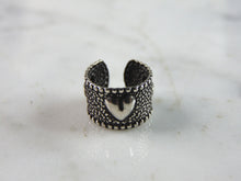 Load image into Gallery viewer, Womens Vintage Estate Sterling Silver Heart Ear Cuff Earring 1g E934