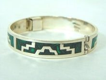 Load image into Gallery viewer, Womens Sterling Silver Bracelet w/ Southwestern Design &amp; Malachite, 43.2g E3033