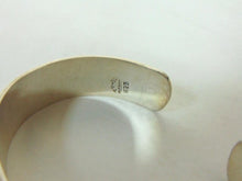 Load image into Gallery viewer, Vintage Sterling Silver Cuff Bracelet 26.7g E3036