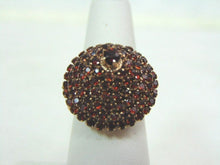 Load image into Gallery viewer, Womens Vintage Estate 10K Yellow Gold Garnet Cocktail Ring 7.9g E3364