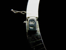 Load image into Gallery viewer, Vintage Estate Sterling Silver .925 Italian Herringbone Choker Necklace 45.8g E3763