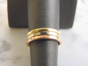 Vintage Estate 14K Multi Tone Gold Wedding Band Ring 5.5g E2554