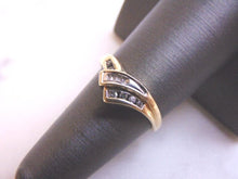 Load image into Gallery viewer, Womens Vintage Estate 10K Yellow Gold Diamond Ring 2.5g E3555