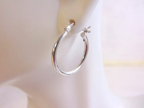 Vintage Estate Womens Sterling Silver Hoop Earrings 1.8g #E4123