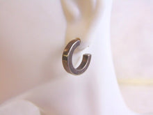 Load image into Gallery viewer, Pr of Womens Sterling Silver Open Hoop Stick Earrings 4.2g E4124