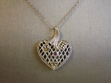 Load image into Gallery viewer, Womens Vintage Estate Sterling Silver Heart Necklace w/ Amethyst 7.5g E4213