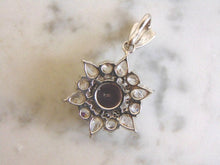 Load image into Gallery viewer, Womens Vintage Estate Sterling Silver Flower Pendant  11.5g #E4295