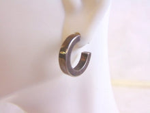 Load image into Gallery viewer, Pr of Womens Sterling Silver Open Hoop Stick Earrings 4.2g E4124
