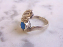 Load image into Gallery viewer, Womens Vintage Estate Sterling Silver Modernist Turquoise Ring 5.8g E4135