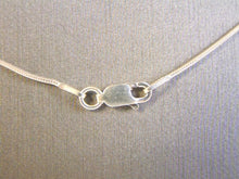Load image into Gallery viewer, Womens Vintage Estate CZ Stone Pendant W/ Necklace 9.6g E4440