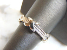 Load image into Gallery viewer, Womens Vintage Estate Sterling Silver Ring 4.1g E4627