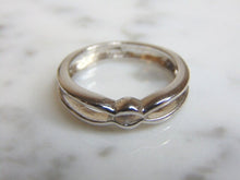 Load image into Gallery viewer, Womens Vintage Estate Sterling Silver Modernist Ring 3.4g E4632