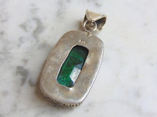 Load image into Gallery viewer, Womens Vintage Estate Sterling Silver Aventurine Stone Pendant 27.8g E4664