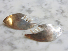 Load image into Gallery viewer, Womens Vintage Estate Sterling Silver Designs By Brenda Earrings 6.8g #E4680