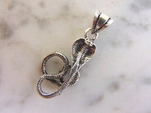 Load image into Gallery viewer, Vintage Estate Sterling Silver Snake Pendant 2.6g #E4056