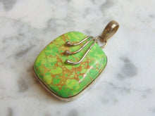 Load image into Gallery viewer, Womens Vintage Estate Sterling Silver Stone Pendant 13.7g E4704