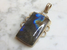 Load image into Gallery viewer, Womens Vintage Estate Sterling Silver Labradorite Stone Pendant 15.4g E4708