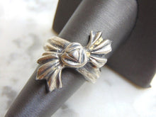 Load image into Gallery viewer, Womens Vintage Estate Sterling Silver Ring 10g E4793