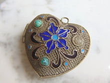 Load image into Gallery viewer, Womens Vintage Estate Sterling Silver Heart Locket Pendant 15.3g E4832