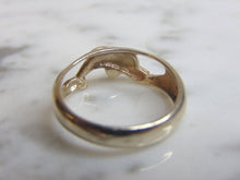 Load image into Gallery viewer, Womens Vintage Estate Sterling Silver Dolphin Ring 3.5g E4850
