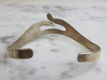 Load image into Gallery viewer, Womens Vintage Estate Sterling Silver Modernist Cuff Bracelet 10.4g E4887