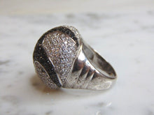 Load image into Gallery viewer, Womens Vintage Estate Sterling Silver CZ Stones Ring 16.3g E4893