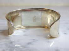 Load image into Gallery viewer, Womens Vintage Estate Sterling Silver Onyx Cuff Bracelet 28.9g E4951