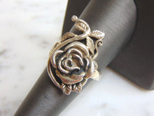 Load image into Gallery viewer, Womens Vintage Estate Sterling Silver Rose Ring 7.8g E4961