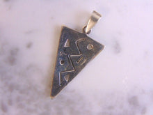 Load image into Gallery viewer, Womens Vintage Estate Sterling Silver Modernist Pendant 3.0g #E4433