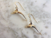 Load image into Gallery viewer, Womens Vintage Estate Sterling Silver Dolphin Earrings 3.5g #E4452