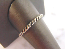 Load image into Gallery viewer, Womens Vintage Estate Sterling Silver Ring 2.1g E4487