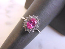 Load image into Gallery viewer, Womens Vintage Estate Sterling Silver Rose Quartz Flower Ring 2.0g E4498