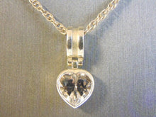 Load image into Gallery viewer, Womens Vintage Sterling Silver Heart CZ Stone Pendant W/ Necklace 11.3g E4513