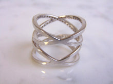 Load image into Gallery viewer, Womens 14K White Gold Diamond Ring 5.6g E2114