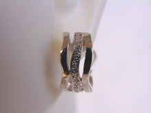Load image into Gallery viewer, Womens Vintage Estate Sterling Silver Earrings 3.2g E4567