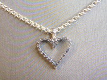 Load image into Gallery viewer, Womens Vintage Sterling Silver Heart CZ Stone Pendant W/ Necklace 6.6g E5078