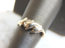 Load image into Gallery viewer, Womens Vintage Estate Sterling Silver Dolphin Ring 2.6g E4630