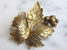 Load image into Gallery viewer, Womens Vintage Estate Sterling Silver Gold Tone Leaf Brooch 6.9g E5103