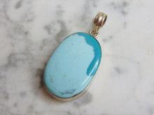 Load image into Gallery viewer, Womens Vintage Estate Sterling Silver Turquoise Stone Pendant 16.2g E4765