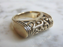 Load image into Gallery viewer, Womens Vintage Estate Sterling Silver Ring 10g E4828