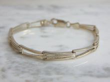 Load image into Gallery viewer, Womens Vintage Estate Sterling Silver Link Bracelet 9.7g E4877