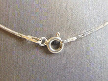 Load image into Gallery viewer, Womens Vintage Estate Sterling Silver Necklace w/ Cross Pendant 4.5g E4897