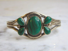 Load image into Gallery viewer, Womens Vintage Estate Sterling Silver Malachite Cuff Bracelet 23.3g E4952