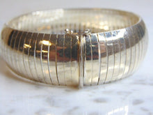 Load image into Gallery viewer, Womens Vintage Estate Sterling Silver Bracelet 35.3g E4953