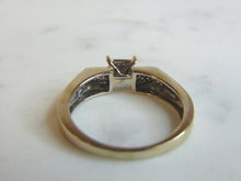 Load image into Gallery viewer, Womens Vintage Estate 14K White Gold Diamond Ring 4.0g E2337