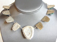 Load image into Gallery viewer, Womens Vintage Estate Sterling Silver Aventurine Stone Necklace 43.6g E5034