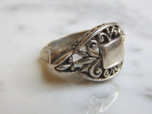 Load image into Gallery viewer, Womens Vintage Estate Sterling Silver Filigree Ring 10.2g E5111